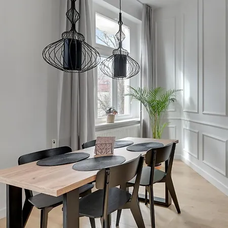 Grand - Two Bedroom, 6 Person Center Apartament Sopot