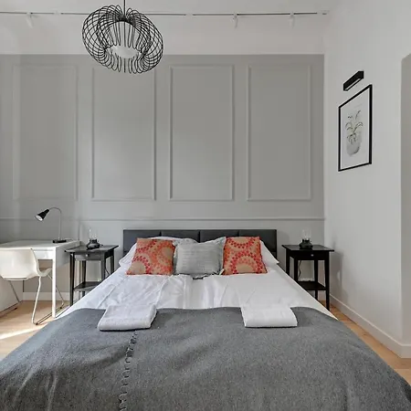 Apartament Grand - Two Bedroom, 6 Person Center *